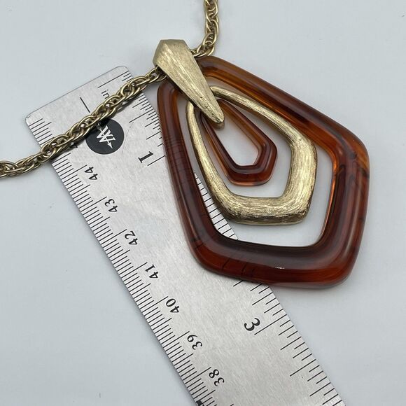 Vintage Avon Gold Tone Faux Tortoise Shell Acrylic Pendant Necklace Statement - Picture 8 of 8